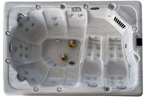 Dynasty 11' Family Island Oasis DL — top-down view of the nine-seat family spa, shown lengthwise